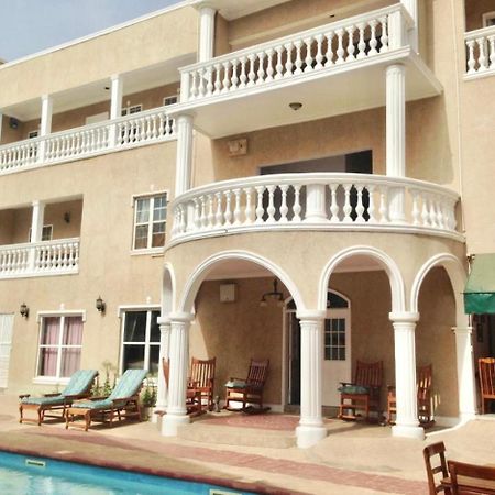 Summer Grove Villa Кололи Екстериор снимка