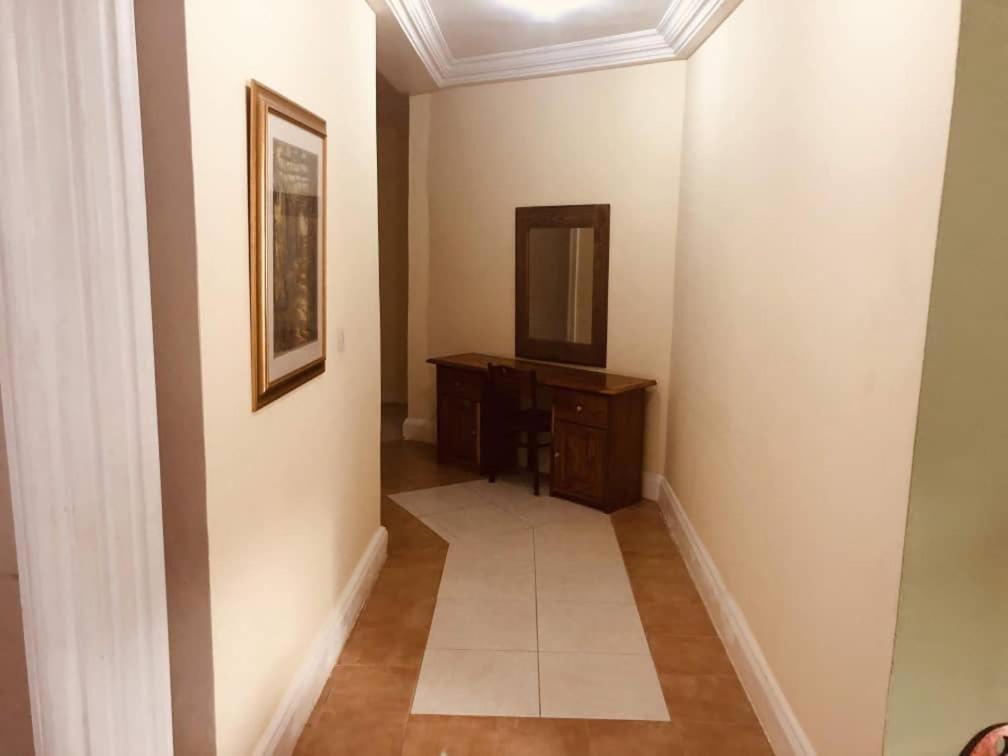 Summer Grove Villa Кололи Екстериор снимка